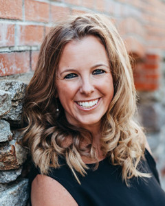 Courtney Carace, ACE